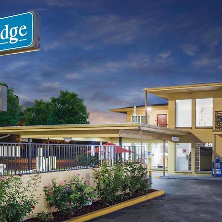 Travelodge By Wyndham Walla Walla Exterior photo