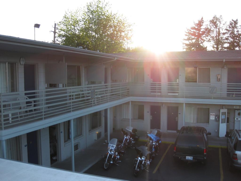 Travelodge By Wyndham Walla Walla Exterior photo